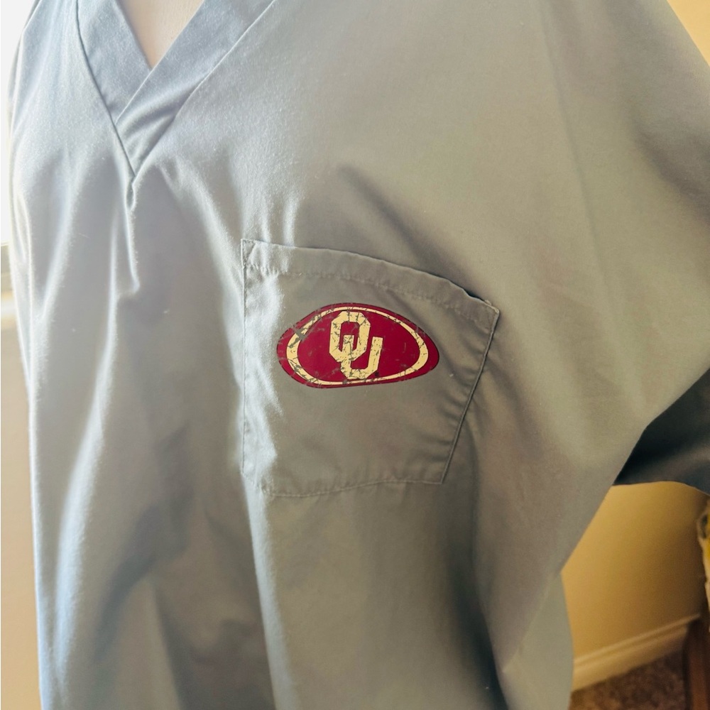 Oklahoma Scrubs NEW never worn